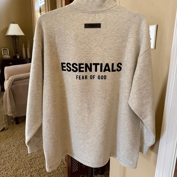 Fear of God Essentials Sweatshirt Oversized - Picture 2 of 7
